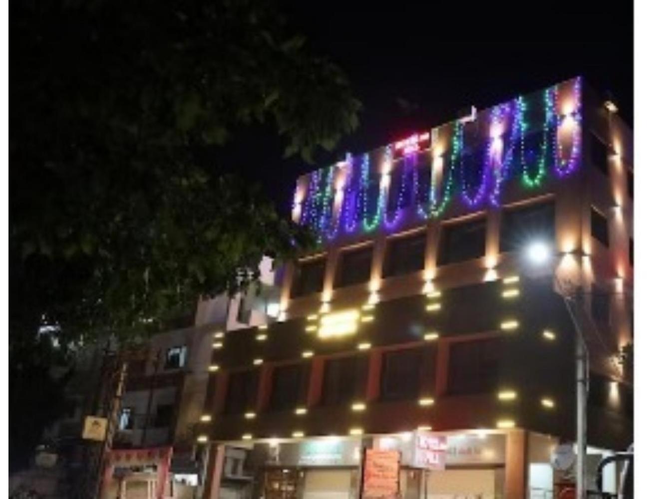 Hotel The Pill, Bhavnagar Extérieur photo